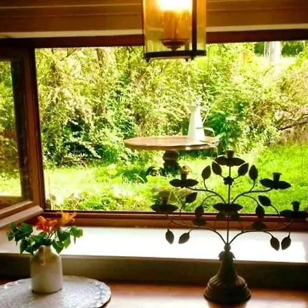 אתר קמפינג Glamping The Rose Garden With Own Garden - External Shower & Toilet And Kitchen Mazières
