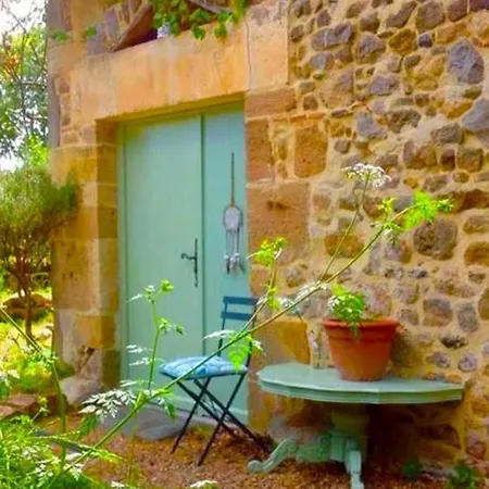 Glamping The Rose Garden With Own Garden - External Shower & Toilet And Kitchen Mazières